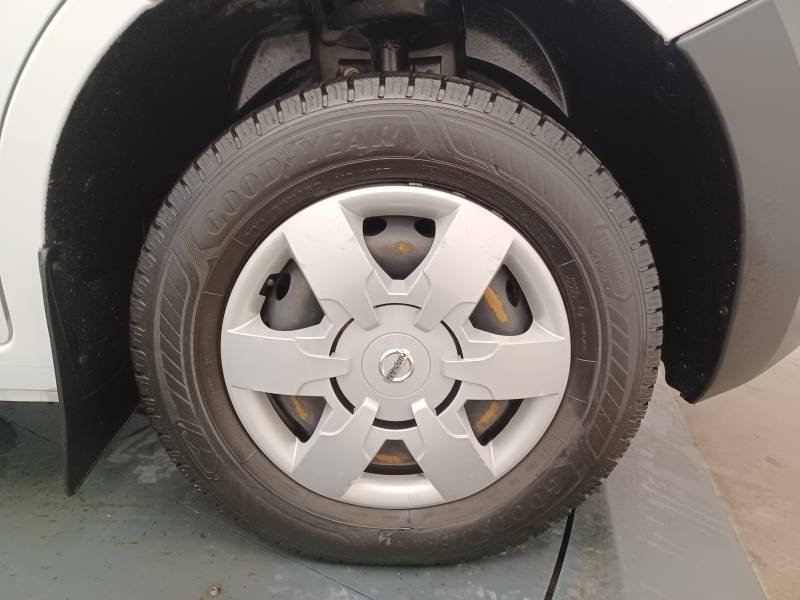 Nissan NV400 - Photo 10