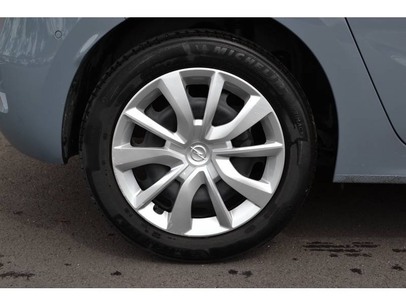 Opel Corsa - Photo 8