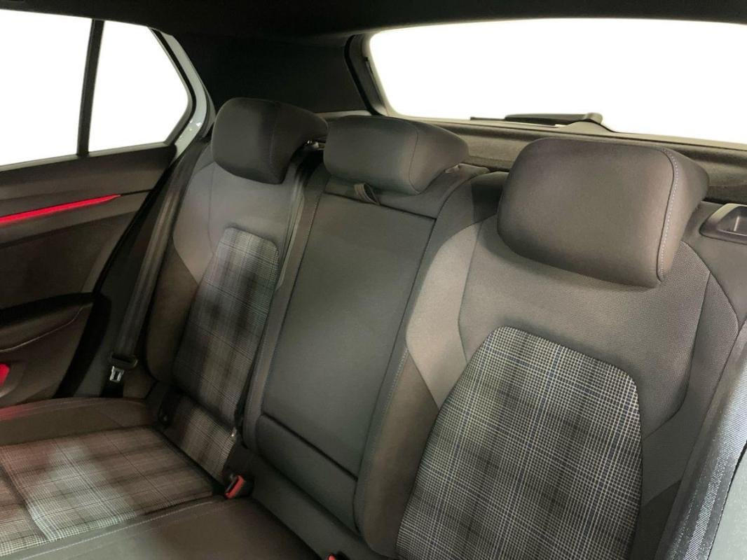 Volkswagen Golf - Photo 23