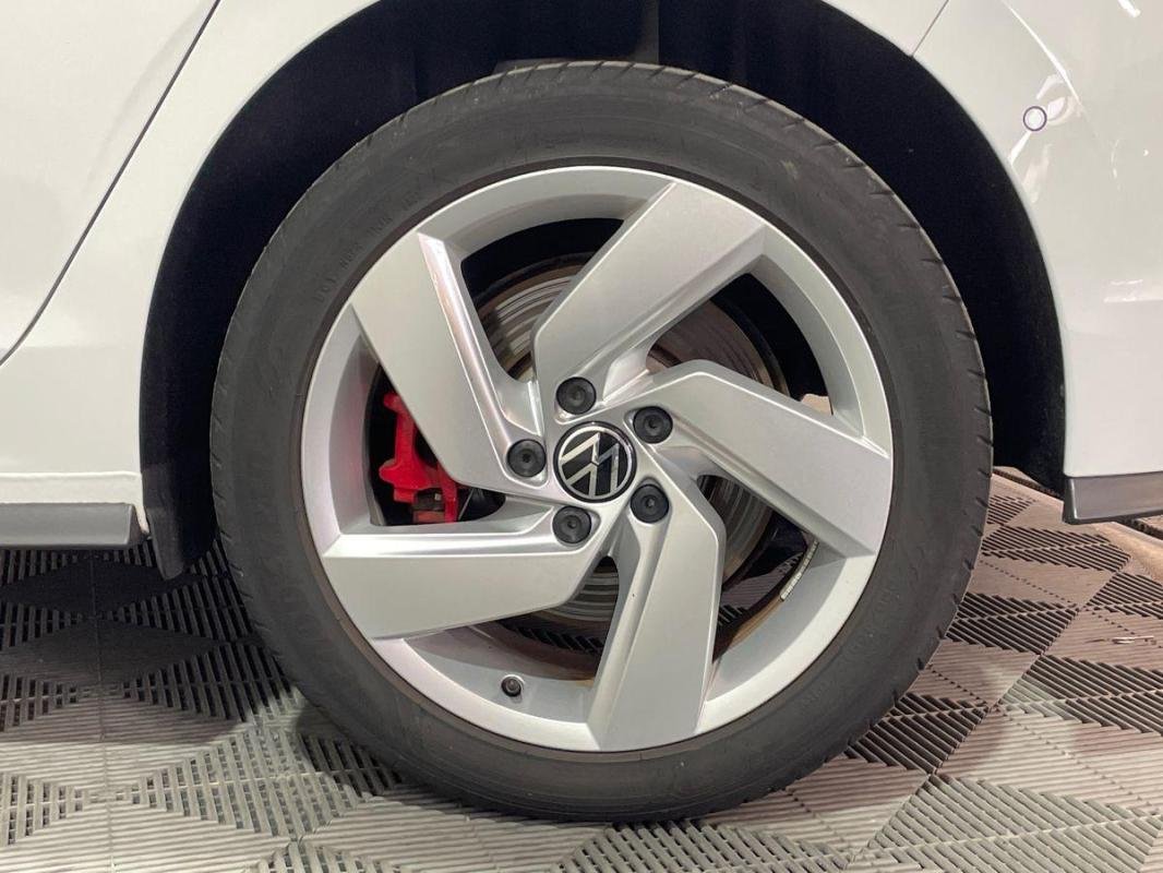 Volkswagen Golf - Photo 28