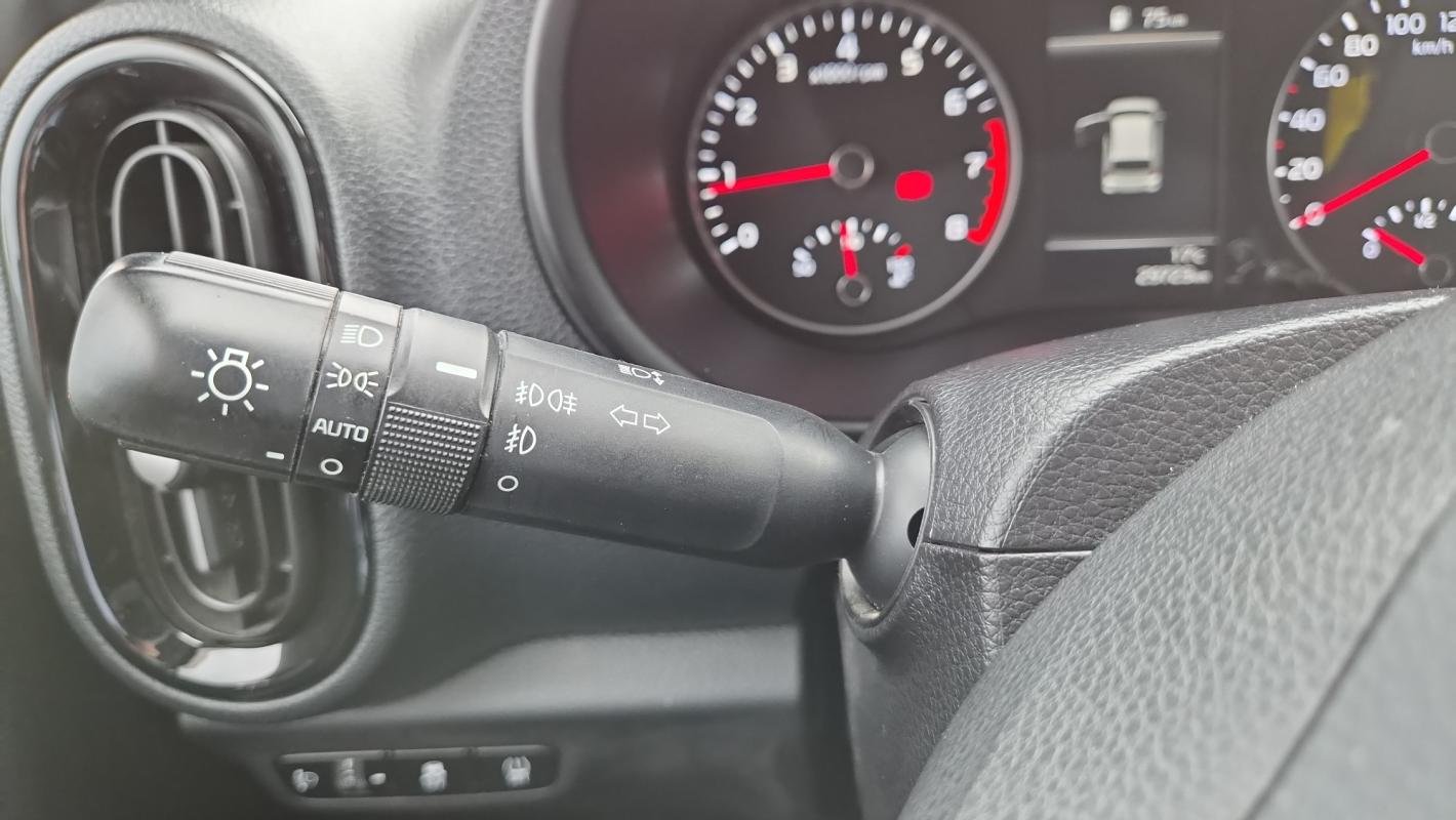 Kia Picanto - Photo 20