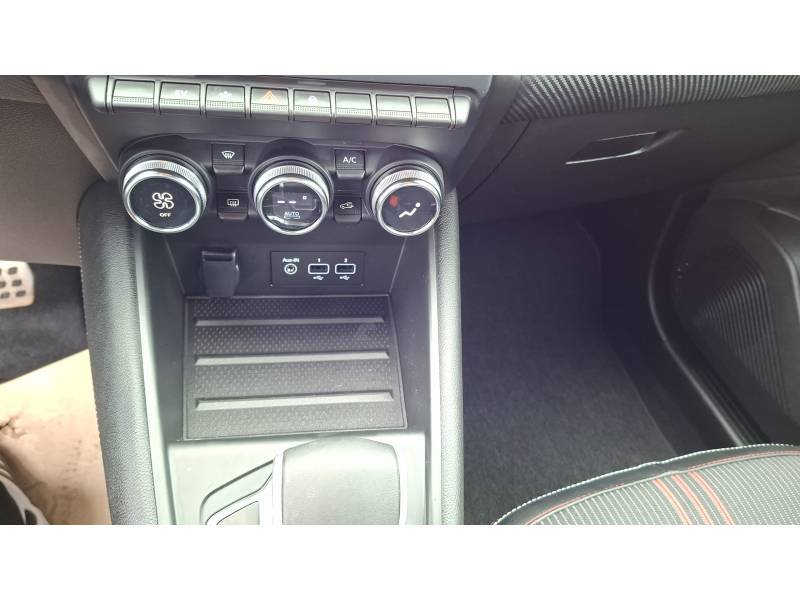 Renault Captur - Photo 11