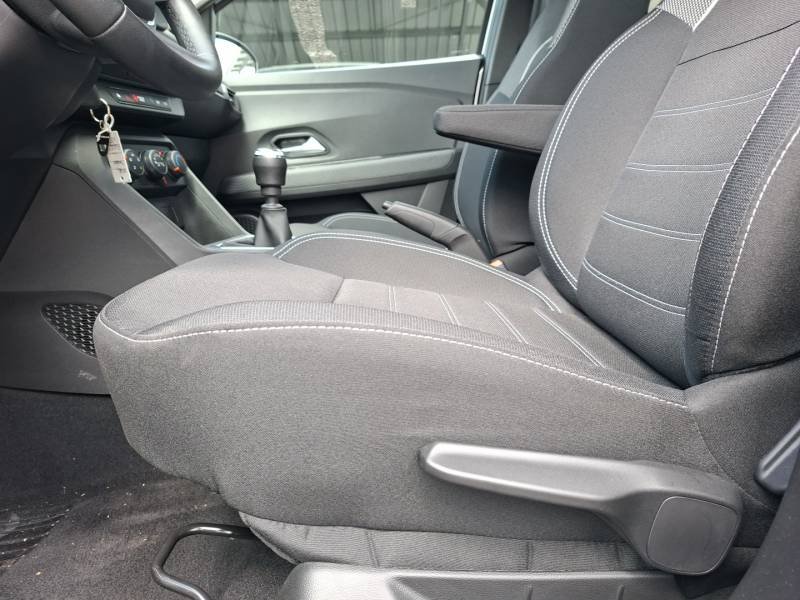 Dacia Sandero - Photo 23