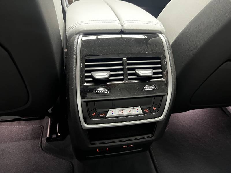 BMW X5 - Photo 20
