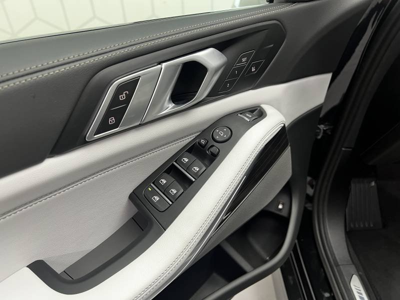 BMW X5 - Photo 31