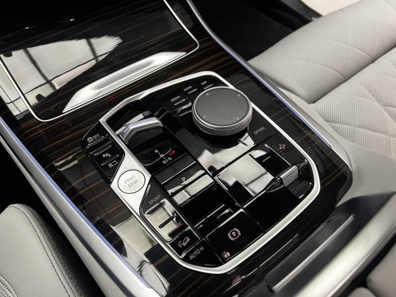 BMW X5 - Photo 41