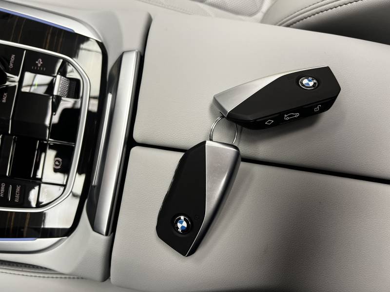 BMW X5 - Photo 42