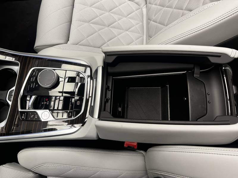 BMW X5 - Photo 43
