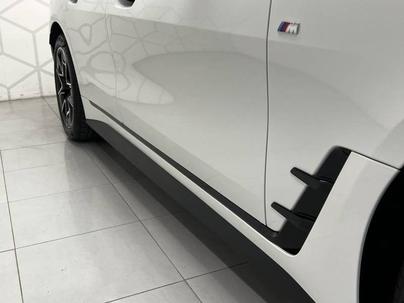 BMW i4 - Photo 19