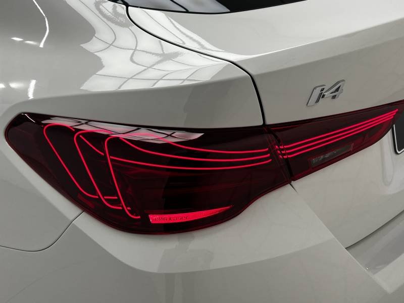BMW i4 - Photo 20