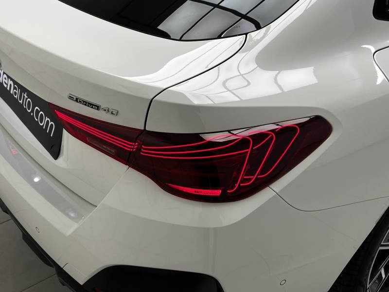 BMW i4 - Photo 21