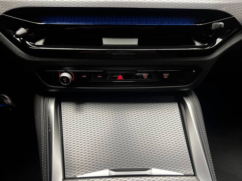BMW i4 - Photo 29