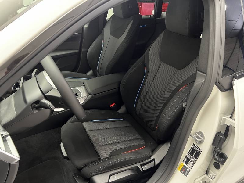 BMW i4 - Photo 44