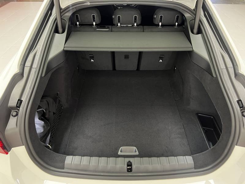 BMW i4 - Photo 6