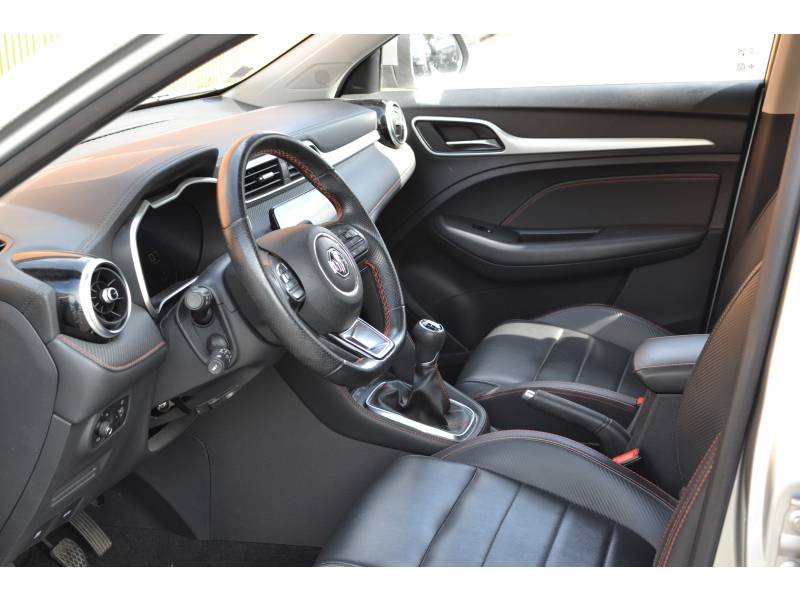MG ZS - Photo 13