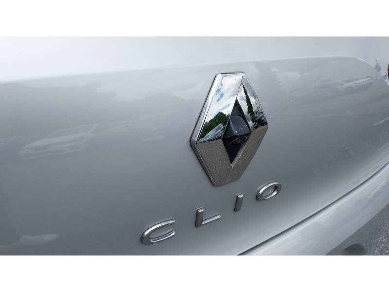 Renault Clio - Photo 16