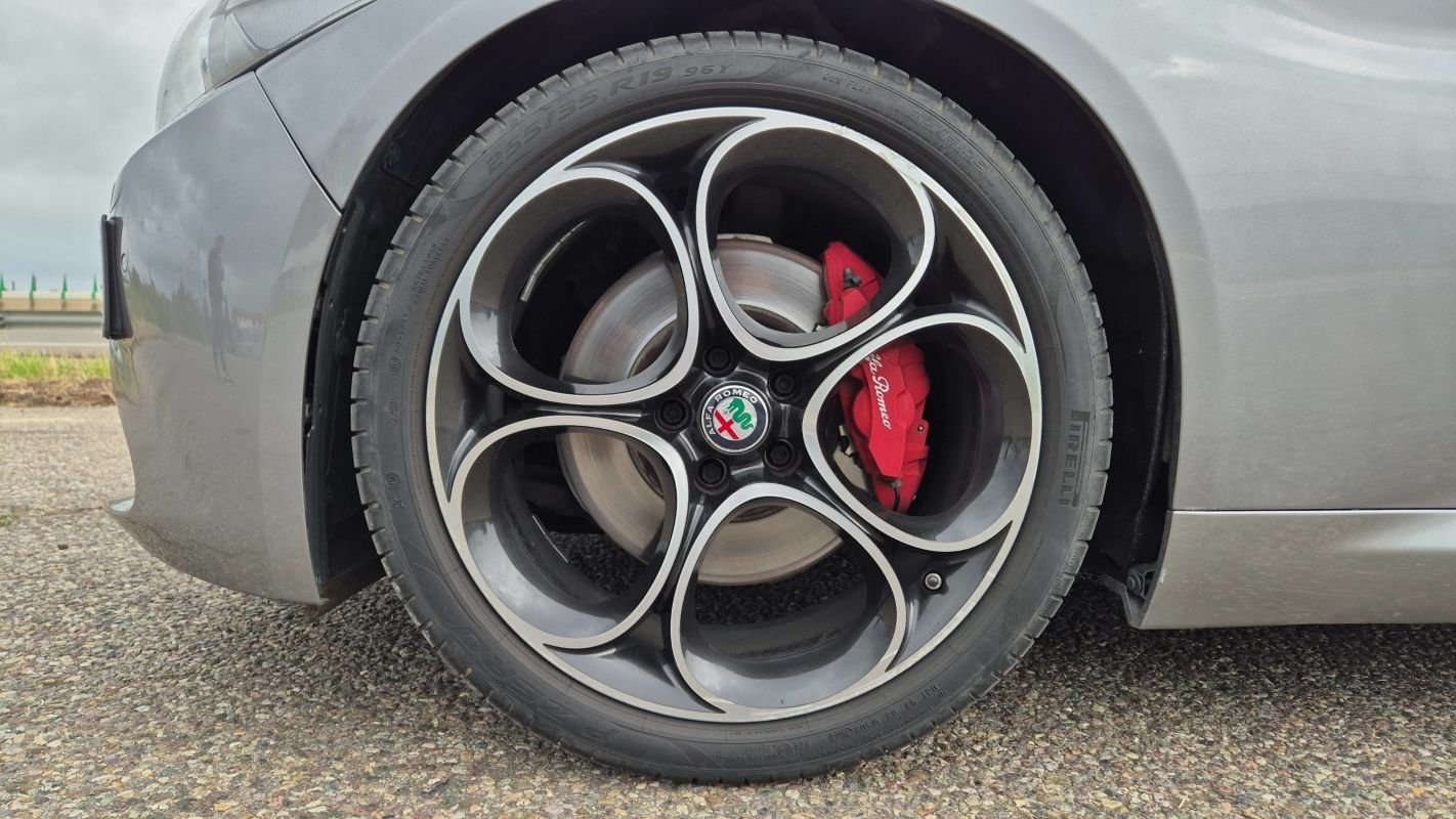 Alfa Romeo Giulia - Photo 18