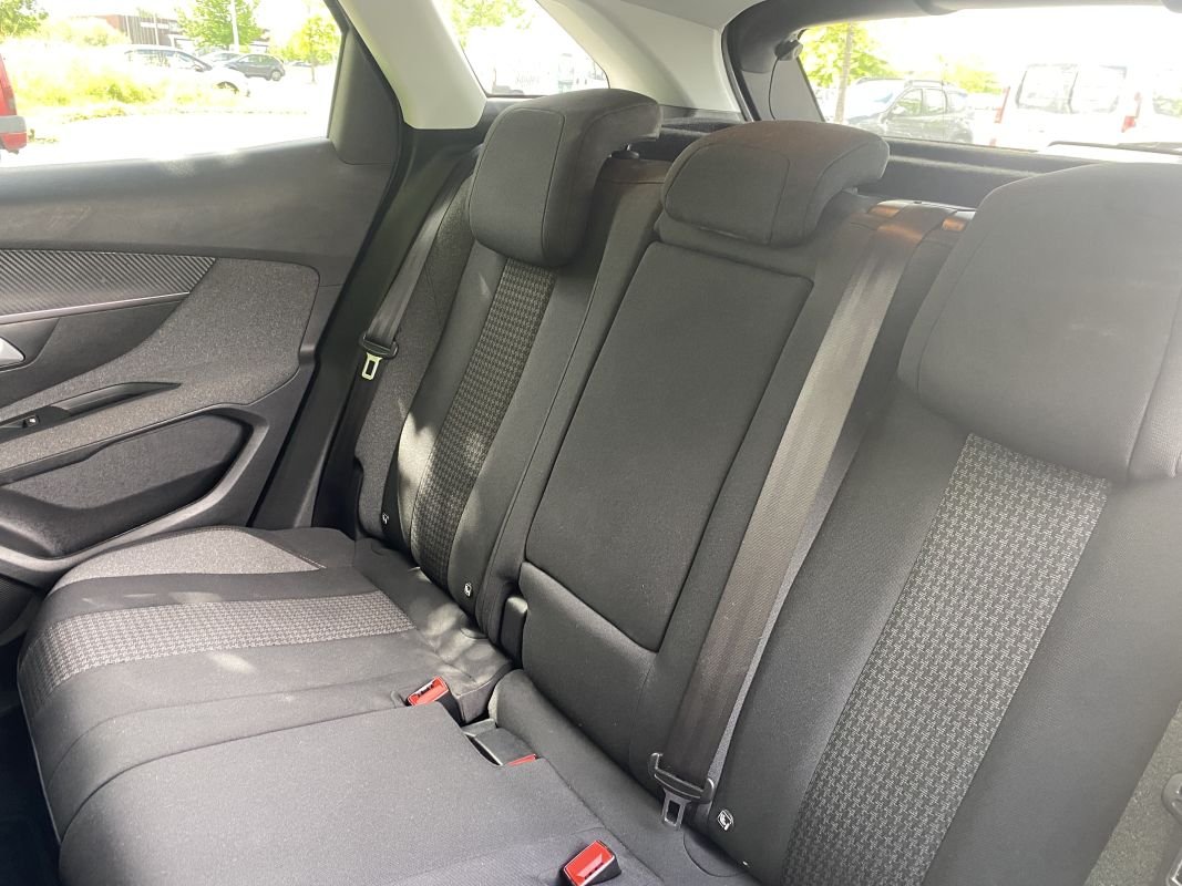 Peugeot 3008 - Photo 9