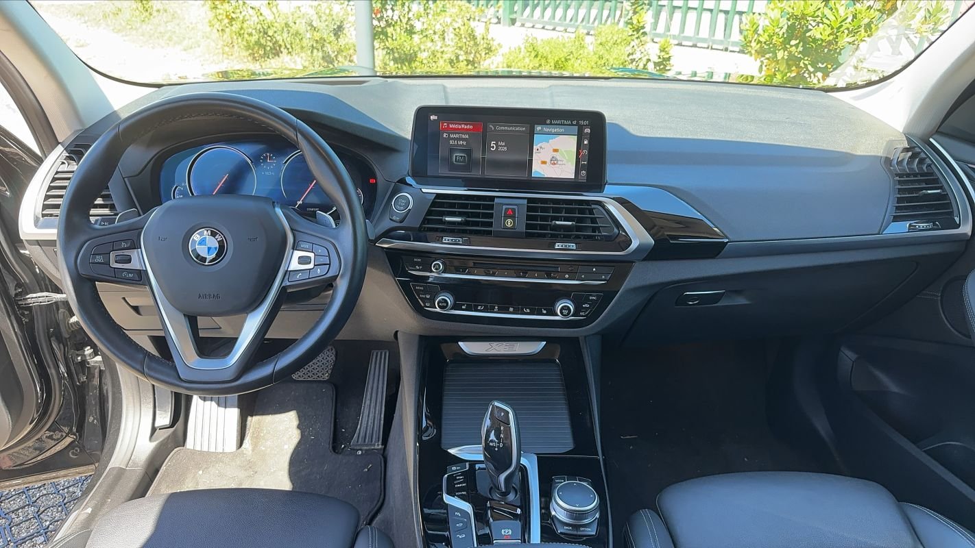 BMW X3 - Photo 11