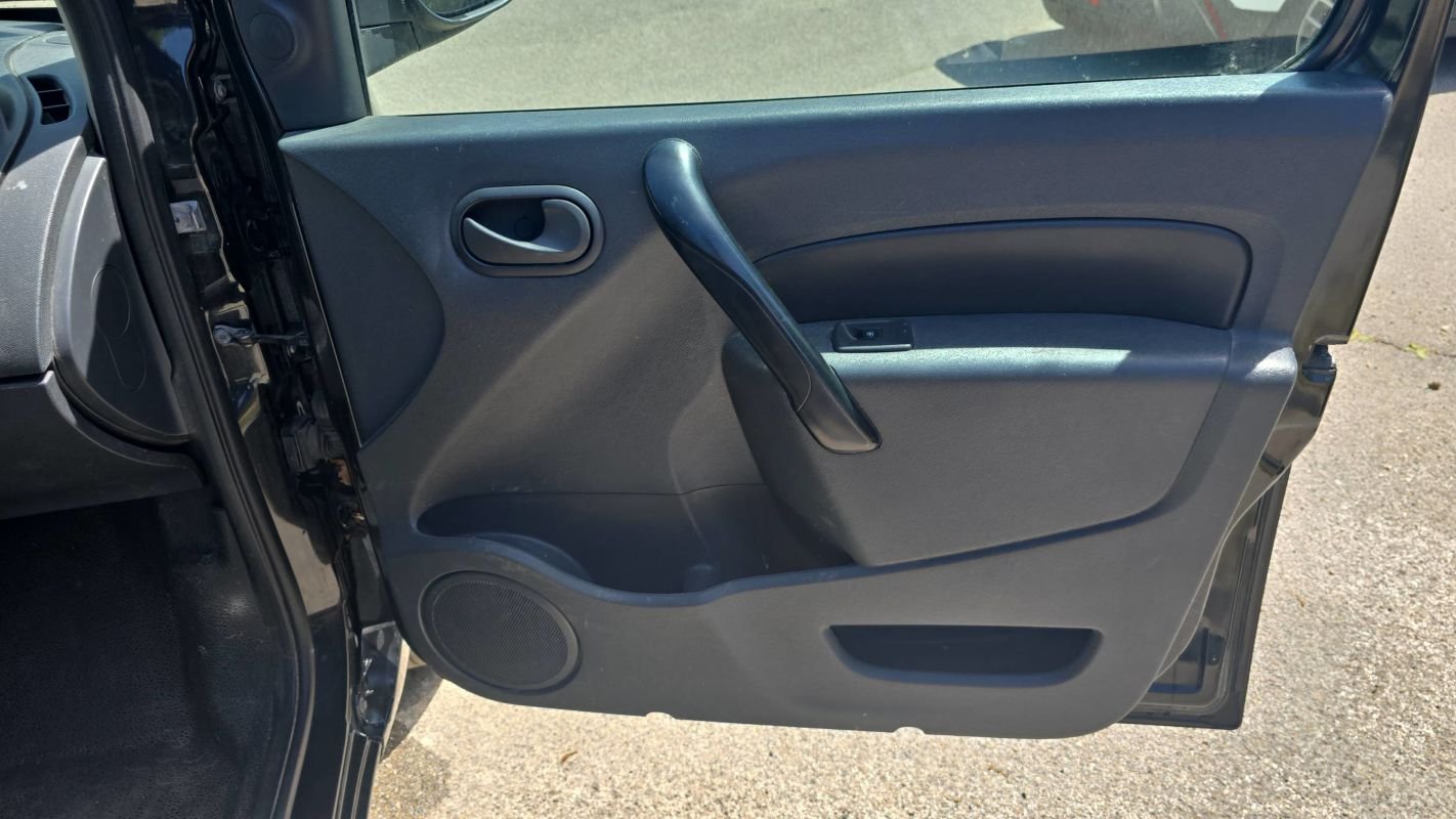 Renault Kangoo - Photo 23