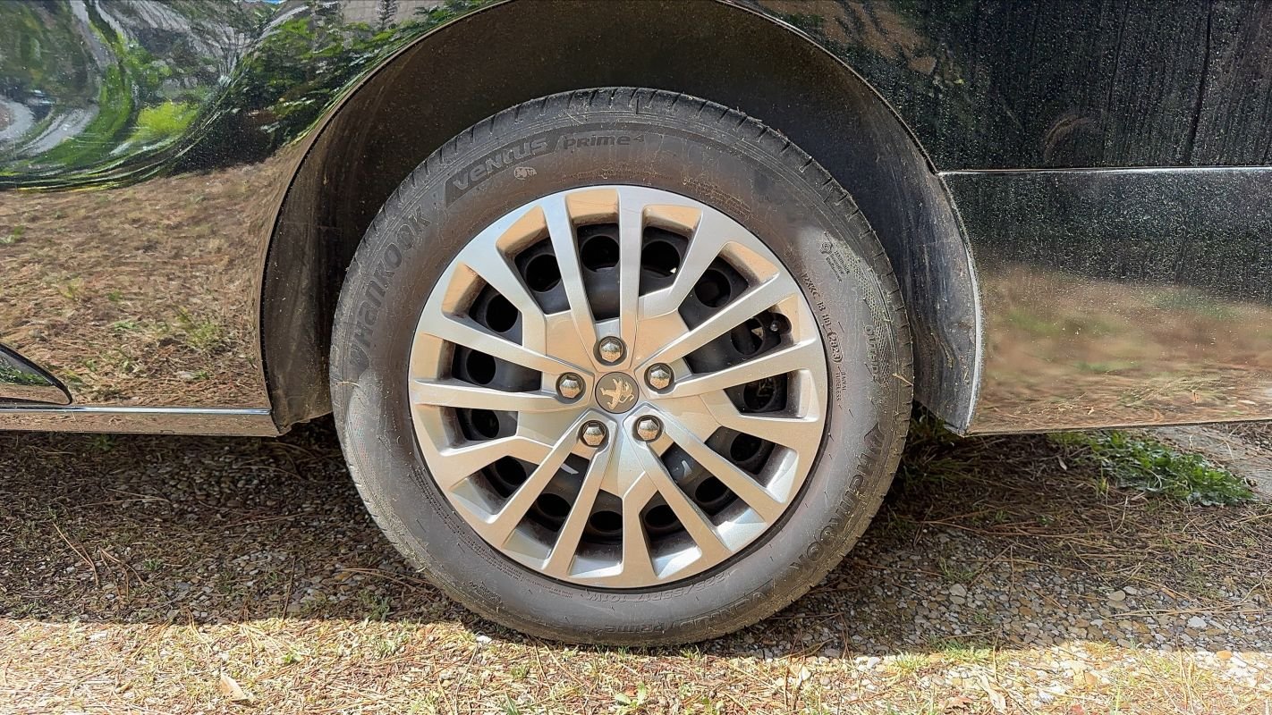 Peugeot Traveller - Photo 19