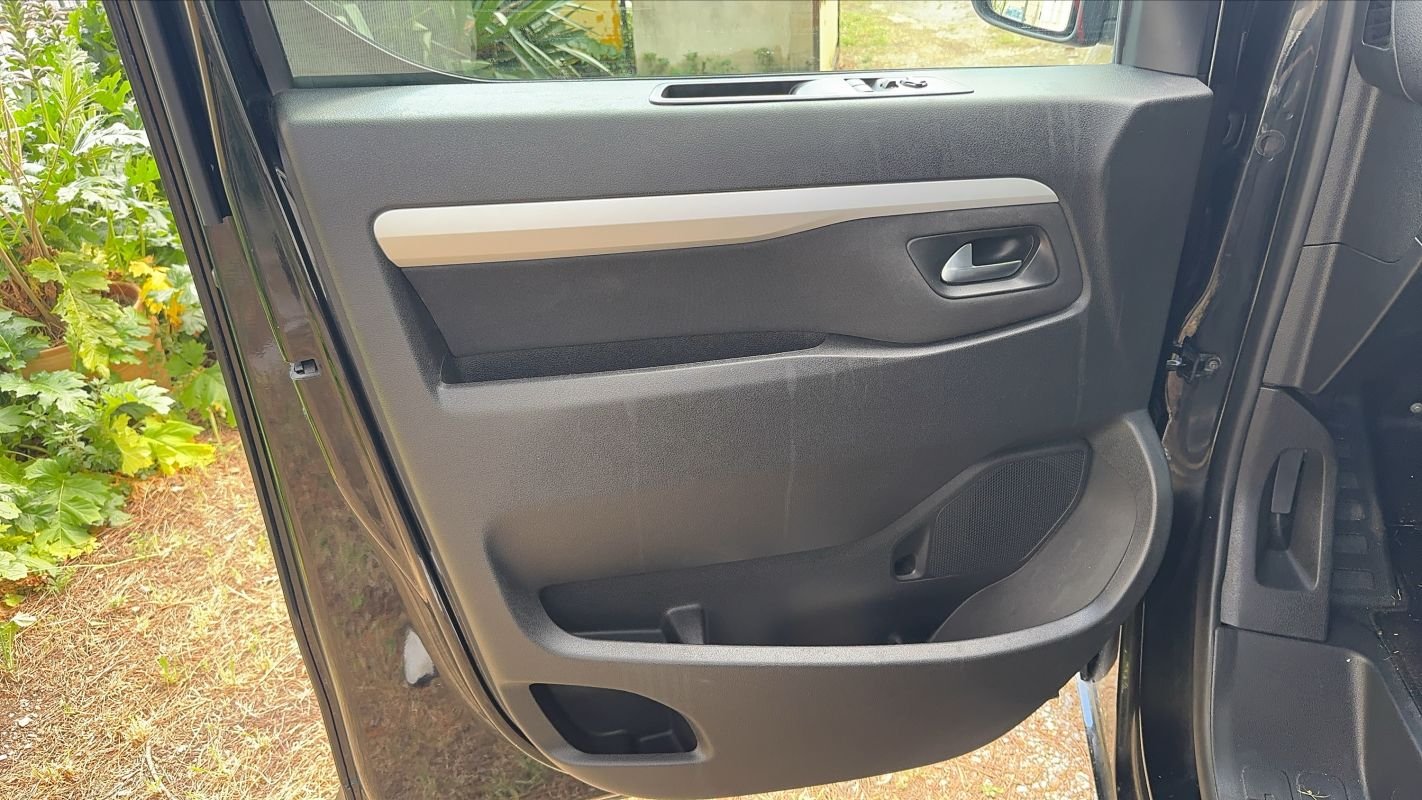 Peugeot Traveller - Photo 7
