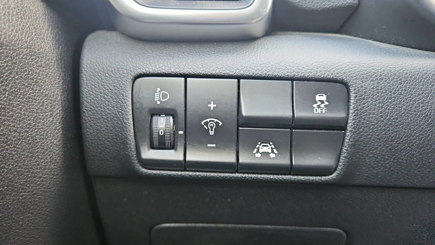 Kia Sportage - Photo 13
