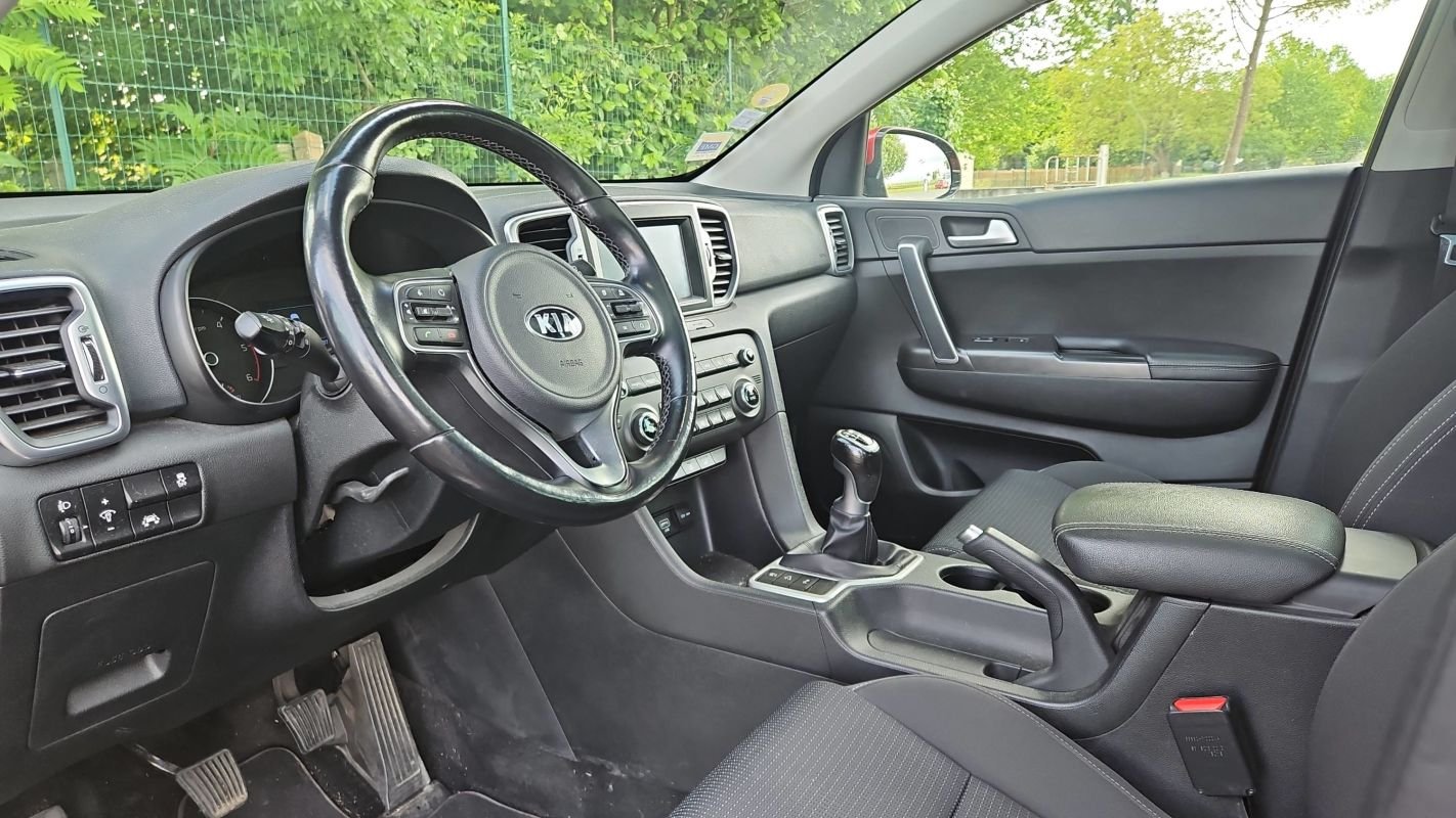 Kia Sportage - Photo 8