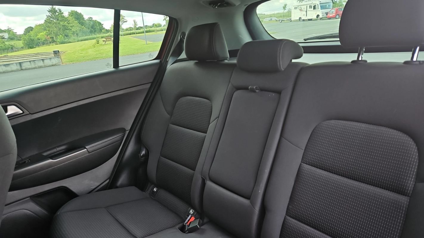 Kia Sportage - Photo 9