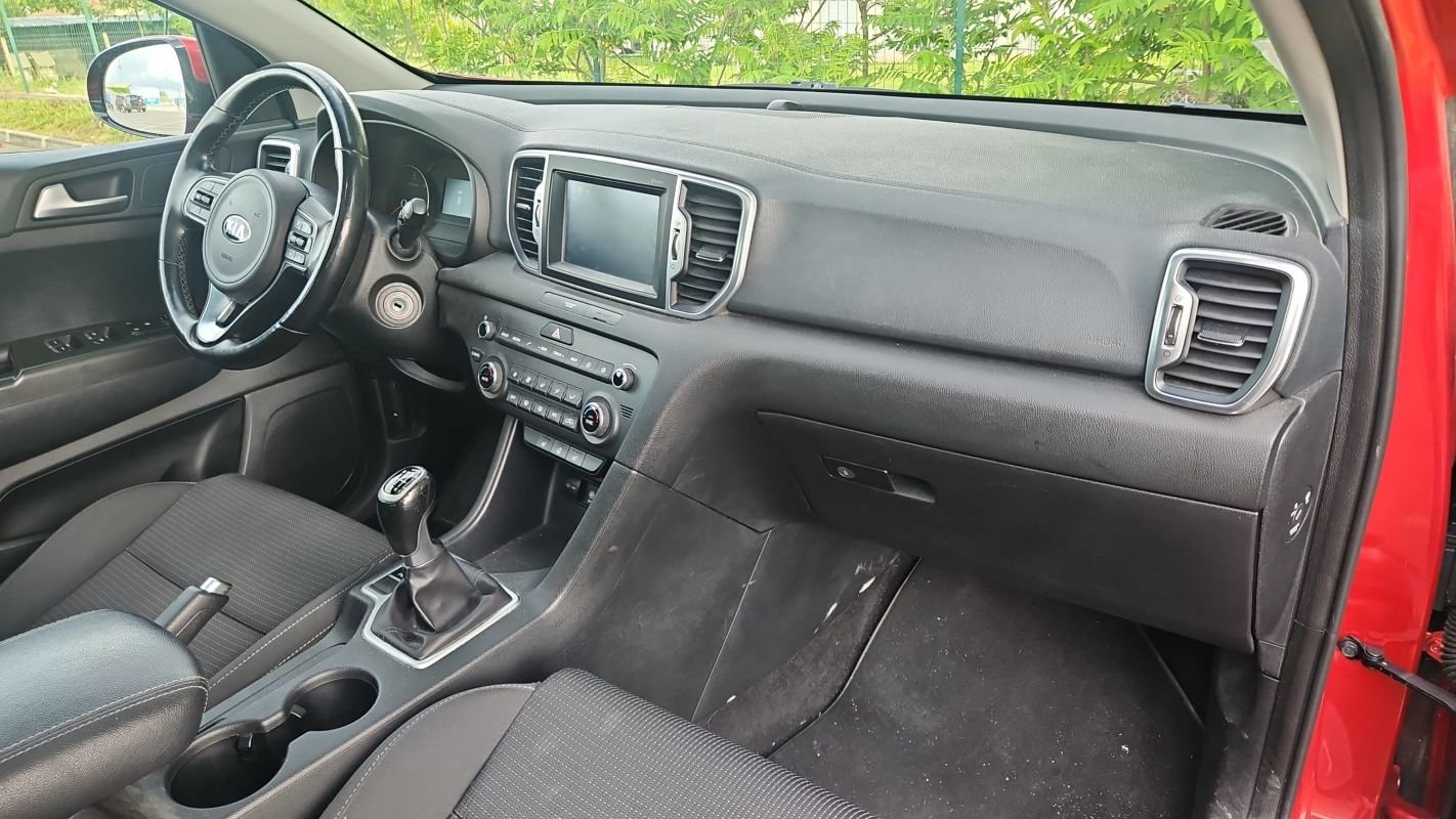 Kia Sportage - Photo 10