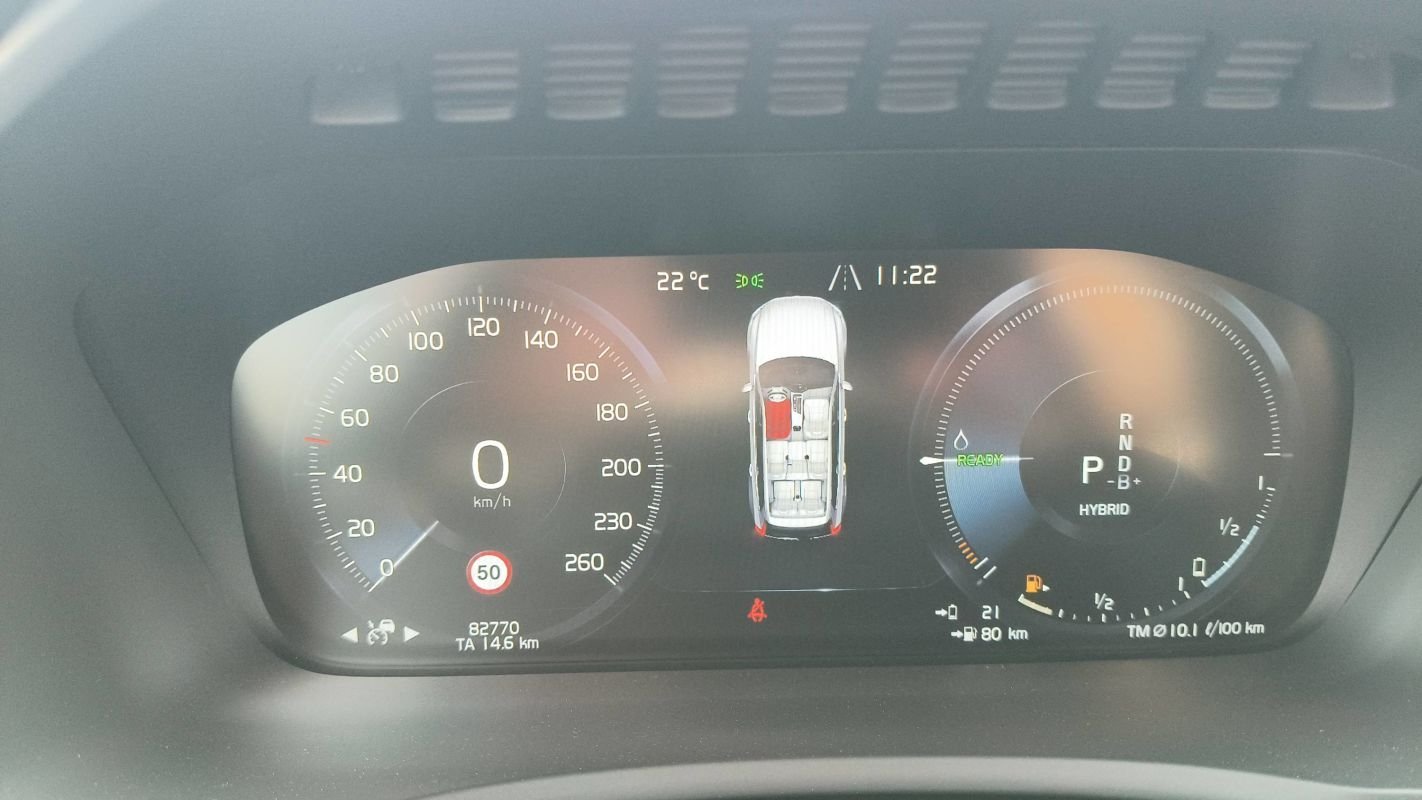 Volvo XC90 - Photo 12