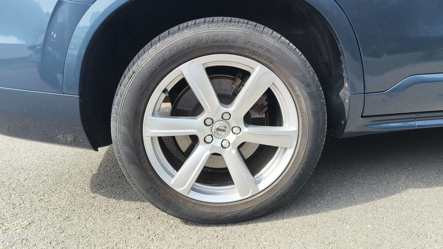 Volvo XC90 - Photo 16