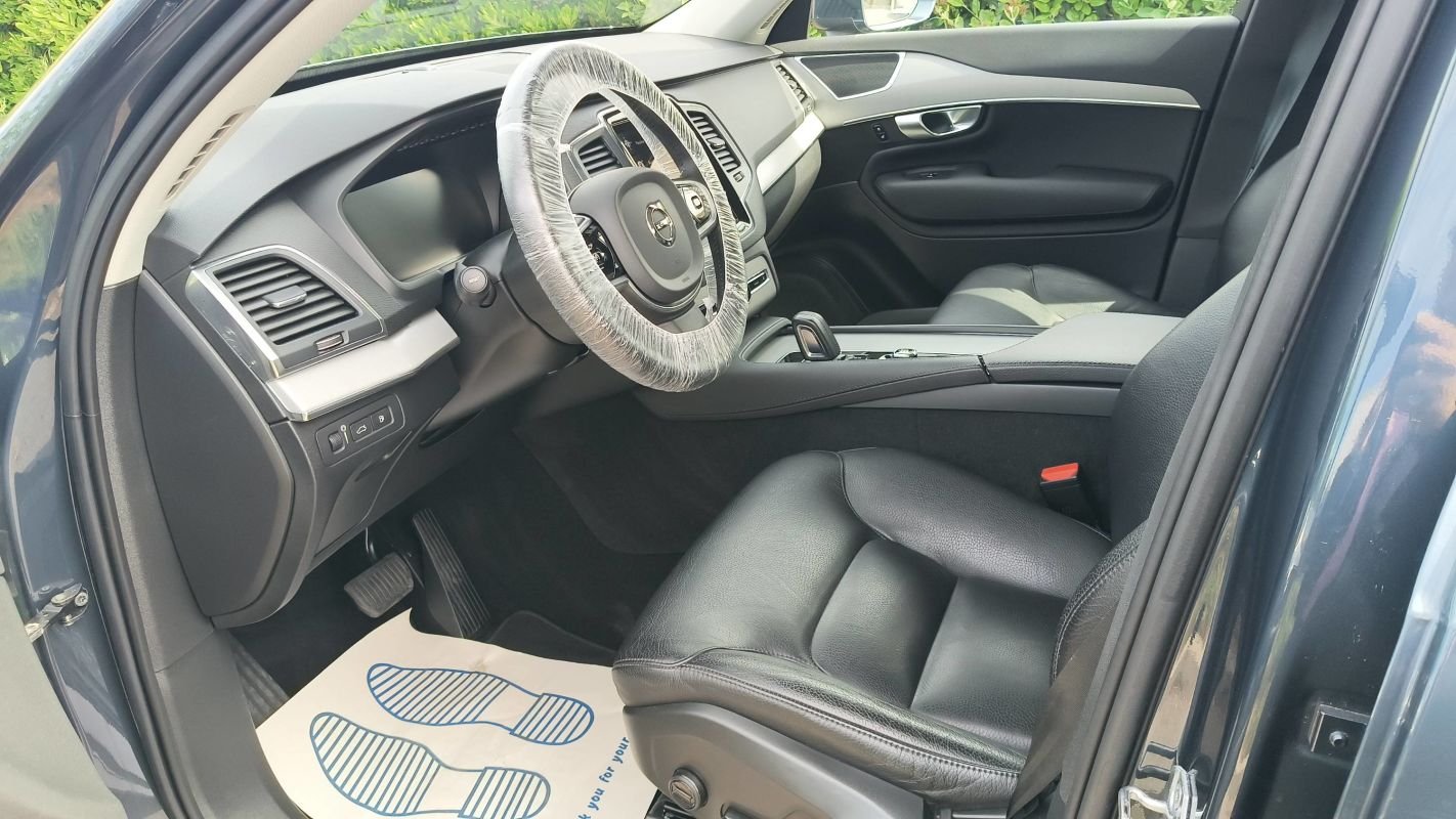 Volvo XC90 - Photo 8