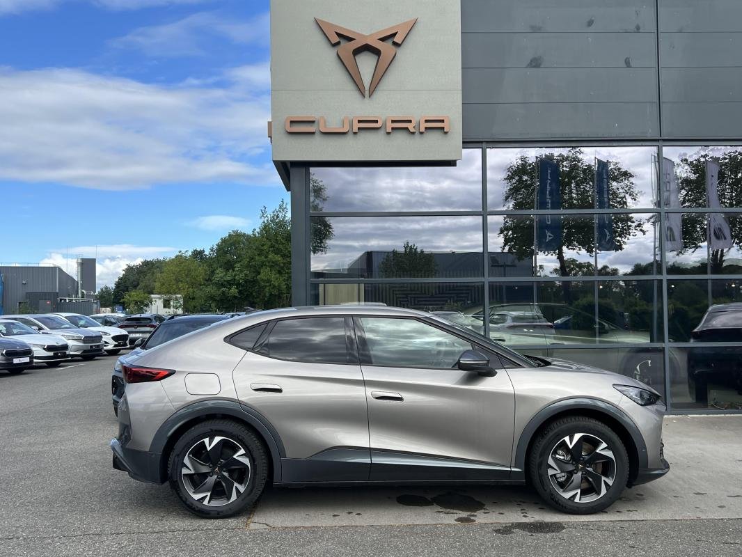 Cupra Tavascan - Photo 2