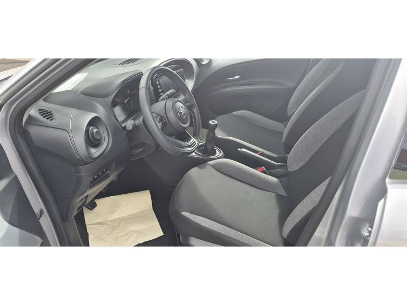 Toyota aygo x - Photo 7