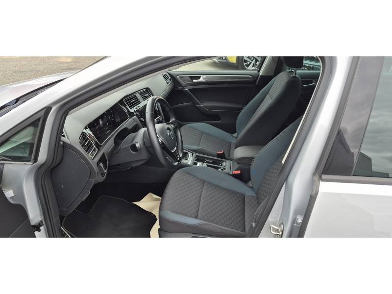 Volkswagen Golf - Photo 8