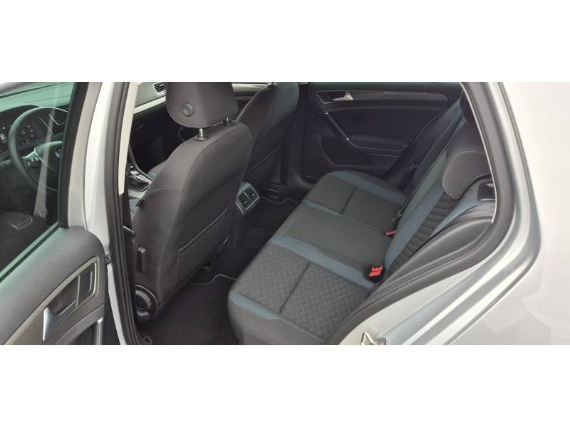 Volkswagen Golf - Photo 9