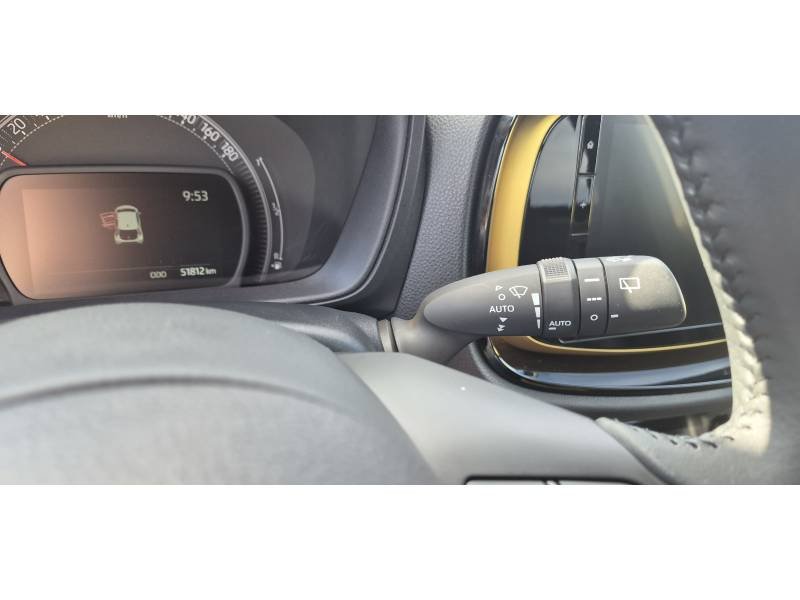 Toyota aygo x - Photo 12