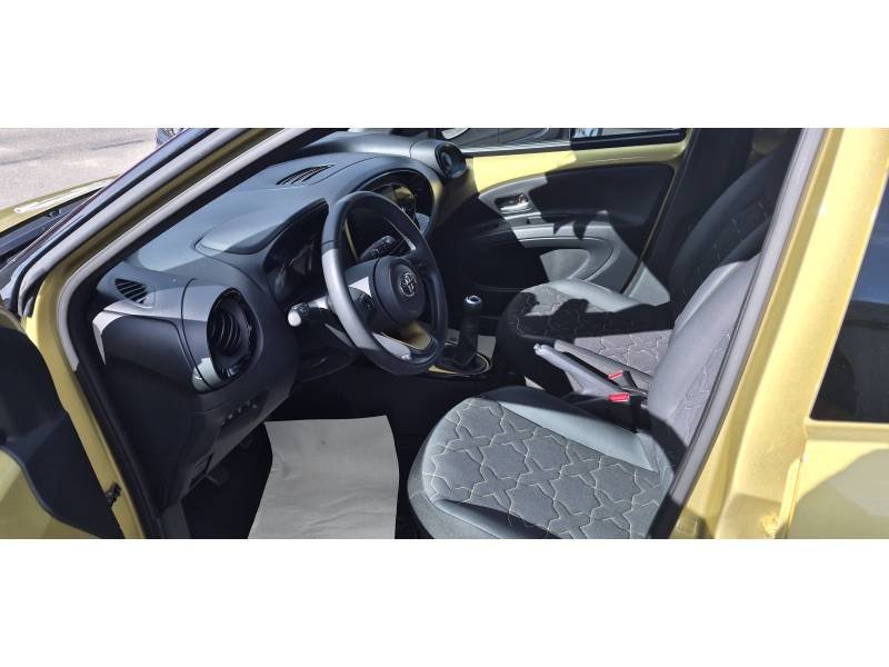 Toyota aygo x - Photo 7