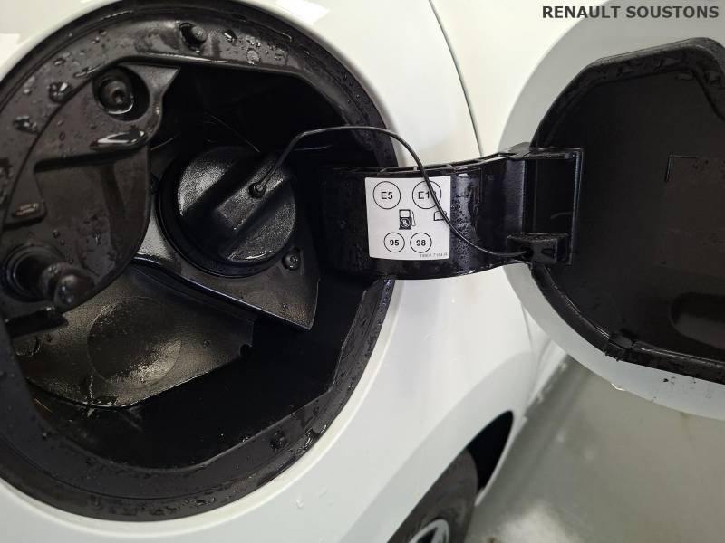 Renault Clio - Photo 15