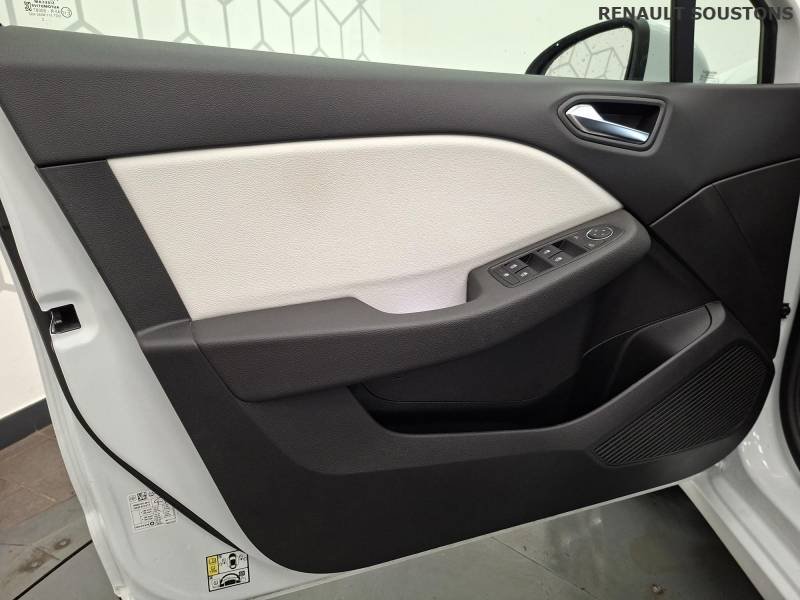 Renault Clio - Photo 22