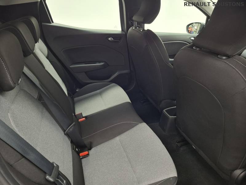 Renault Clio - Photo 24
