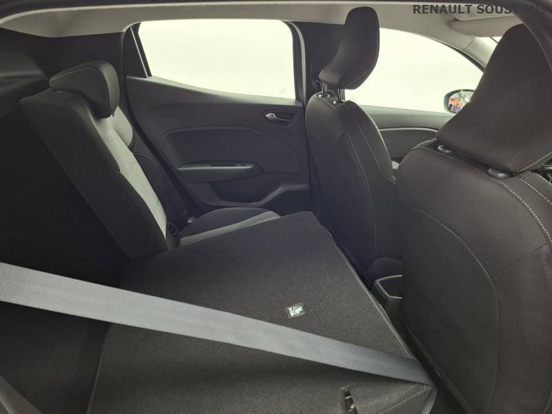 Renault Clio - Photo 25