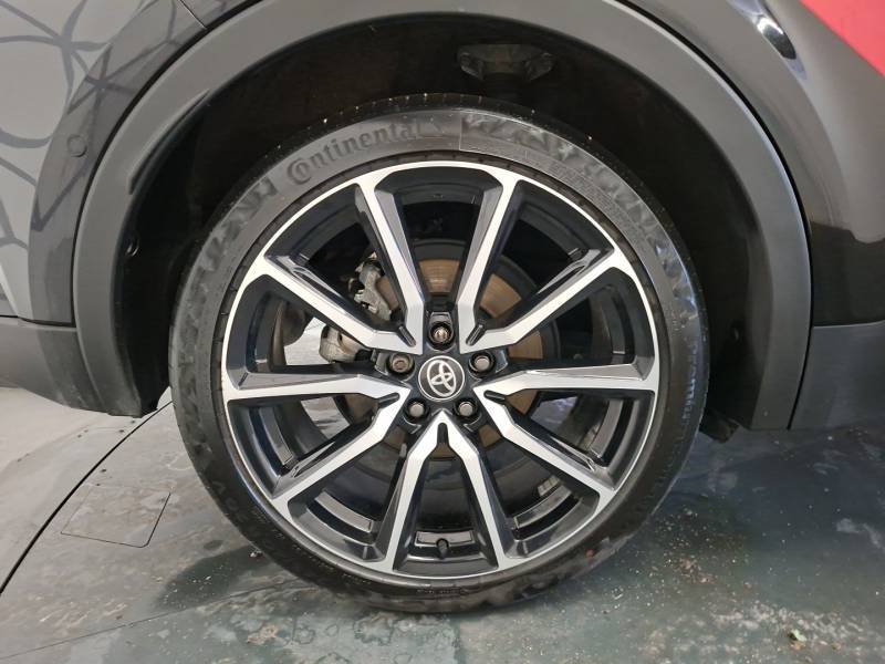 Toyota C-HR - Photo 11