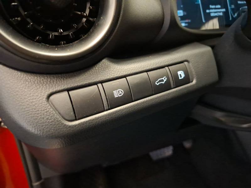 Toyota C-HR - Photo 27