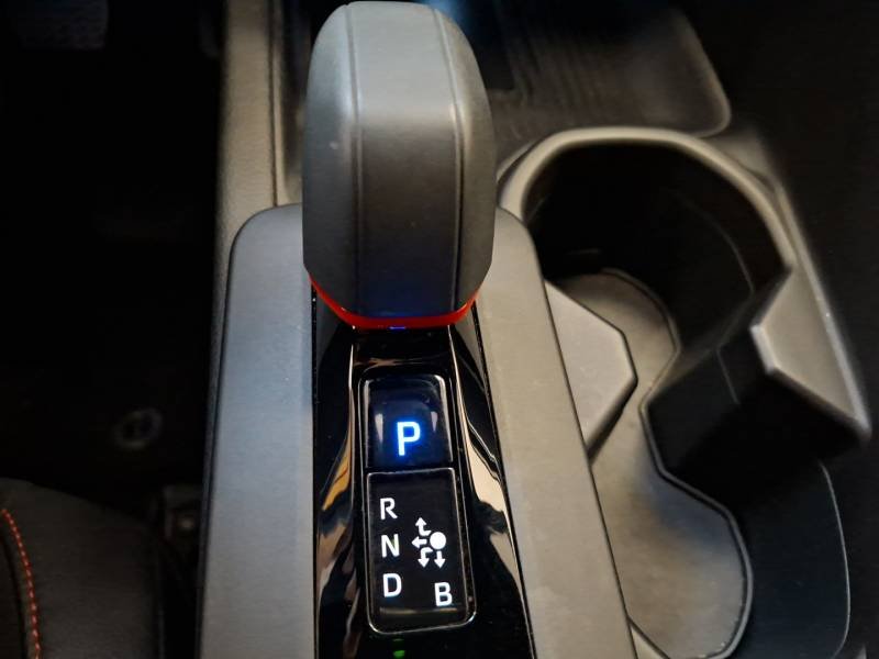 Toyota C-HR - Photo 38