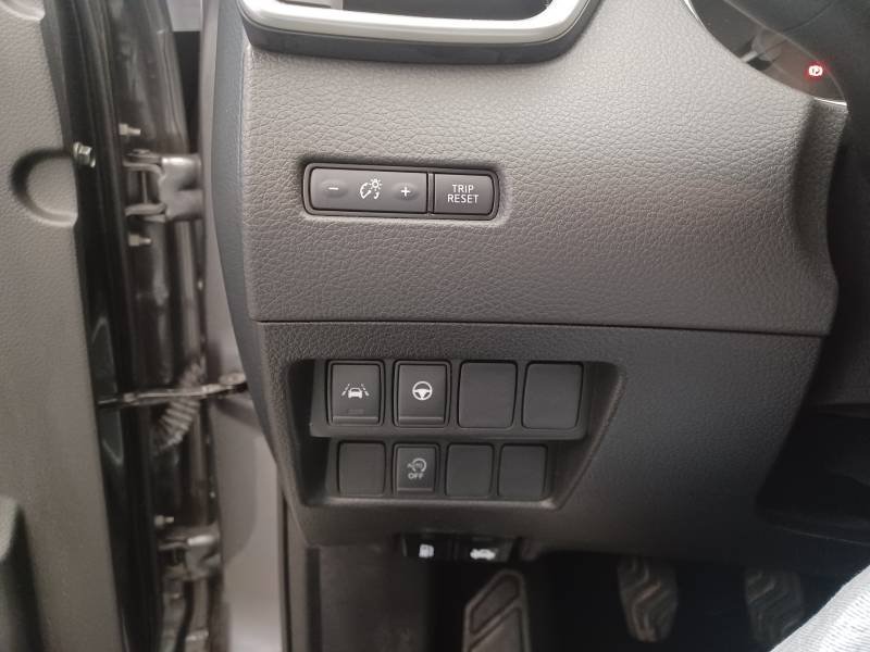 Nissan Qashqai - Photo 38