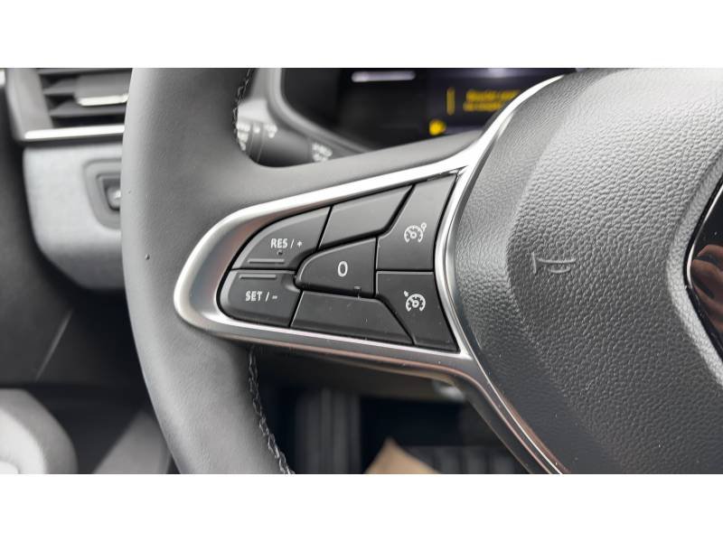Renault Clio - Photo 18