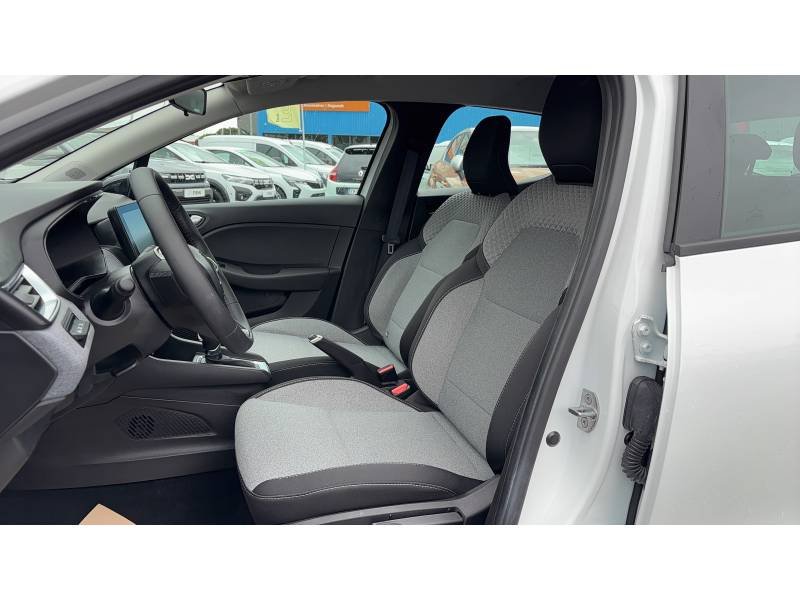 Renault Clio - Photo 23