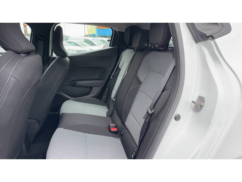Renault Clio - Photo 27